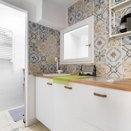 Soft Studio Downtown Close To The Harbour - Dodo Et Tartine Toulon Ngoại thất bức ảnh